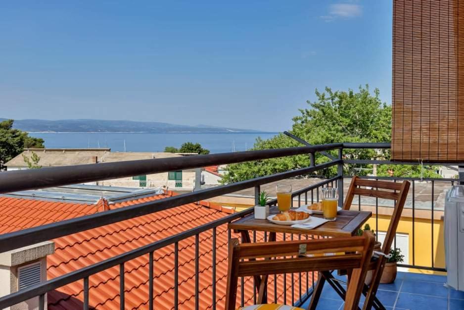 Apartments Rose Baška Voda Exteriör bild