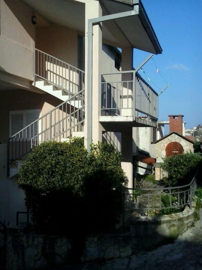 Apartments Rose Baška Voda Exteriör bild